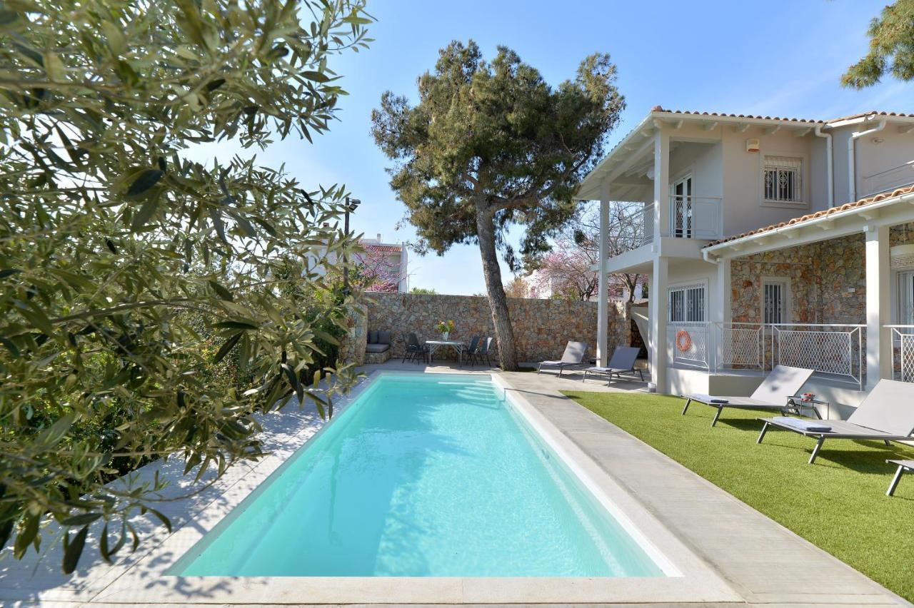 Luxurious Ruby's Pool Lagonisi